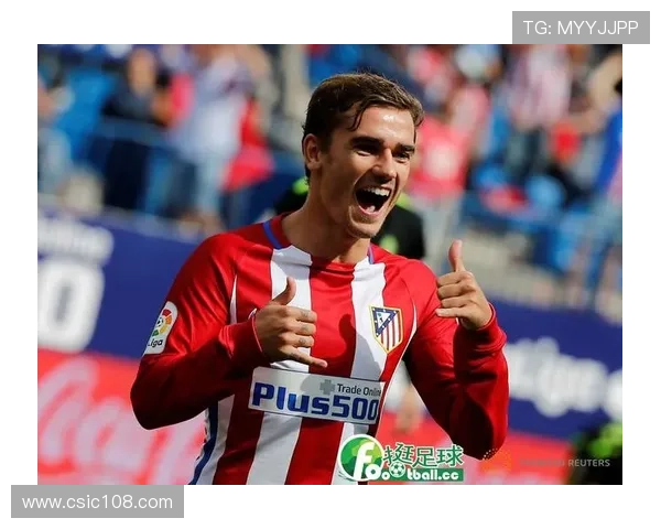 当美女偶遇足球明星时的惊喜与尴尬瞬间揭秘